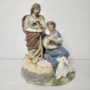 Classic Treasures Christmas Nativity Scene Porcelain Holy Family Figurine - Picture 1 of 6