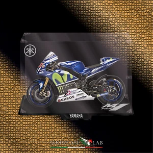 TECA IN PLEXIGLASS ACRILICO-SHOWCASE-TECA PER DE AGOSTINI YAMAHA M1-VALE ROSSI - Foto 1 di 11