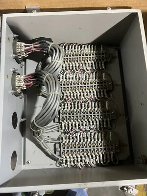 CAJA TERMINAL SEÑAL MISIÓN TEMPORAL SISTEMA MARÍTIMO NAVAL VINTAGE 2 S/A SSN2239 Foto 1 de 4