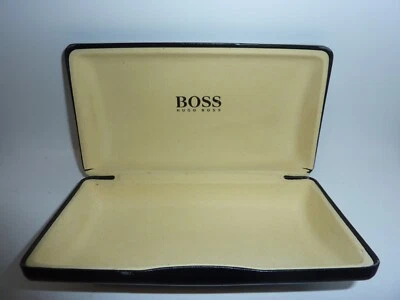 Grande Hugo Boss GAFAS DE SOL CUERO Estuche Rígido Estuche Negro 6 X 3.5 X 2"" Foto 1 de 4