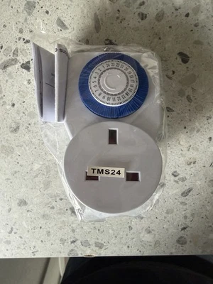 Masterplug TMS24 24 Hour Mechanical Timer Plug Socket Switch Brand New - Image 1 of 3