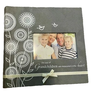 9x9 Grandchildren Photo Album-Holds 120 4x6 OR 60 5x7 Photos - Picture 1 of 2