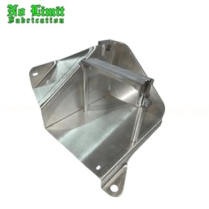 Kit de reubicación de batería sin límite de fabricación para Ford Powerstroke 17-19 6,7 L - Imagen 1 de 3