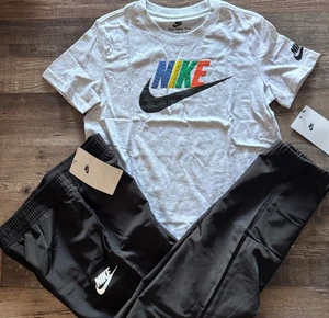 NWT Nike Boys 7 Black/Light Gray/Multi-Color Logo Wind Pants Set Size 7 - Picture 1 of 3