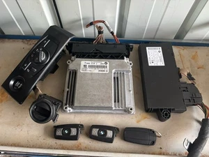 BMW 7812500-01 /61.35-9147221-01 -ECU Engine Control Module Start Set + 2 Key - Picture 1 of 4