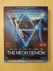 The Neon Demon - Blu-Ray + Booklet (Limited Edition Midnight Factory) - Foto 1 di 5