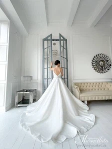 A-Line Wedding Dress Size 8-10, XS-S | Premium Quality, Deep V Neck, Bridal Gown - Picture 1 of 9