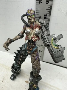 ReSaurus Quake II Alien Strogg Iron Maiden Figura Femmina Cyber Cyborg Zombie #O7 - Foto 1 di 11