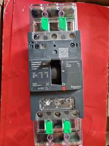 Schneider LV426307  NSXm 160F 3P 100A  NSX - Picture 1 of 2