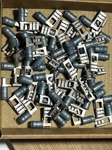 50pcs 6,3mm Angolo Retto Forma L Tipo Bandiera Vanga Crimpare Morsetti Connettore Molla - Foto 1 di 6