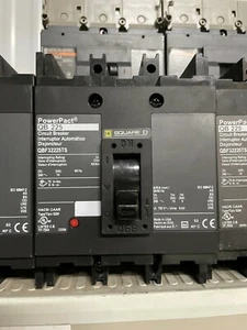 Square D PowerPact QB 225 Circuit Breaker QBF32225TS - Picture 1 of 4