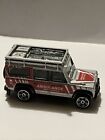 Matchbox: Land Rover Defender Ambulance 1:64 Scale