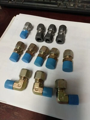 LOT OF 12 PARKER CPI CONNECTORS, (5) 6-4-FBZ-B, (3) 6-6-HBZ-SS 3/8" UNION , + 4 - Image 1 of 4