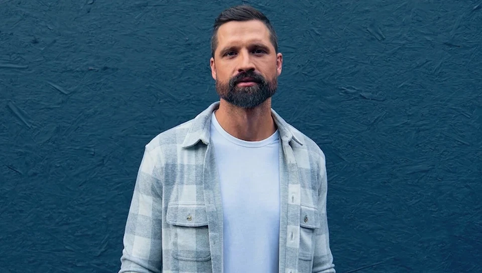 Walker Hayes Tickets, Cedar Rapids Oct. 21 at 7:00pm - Image 1 of 1