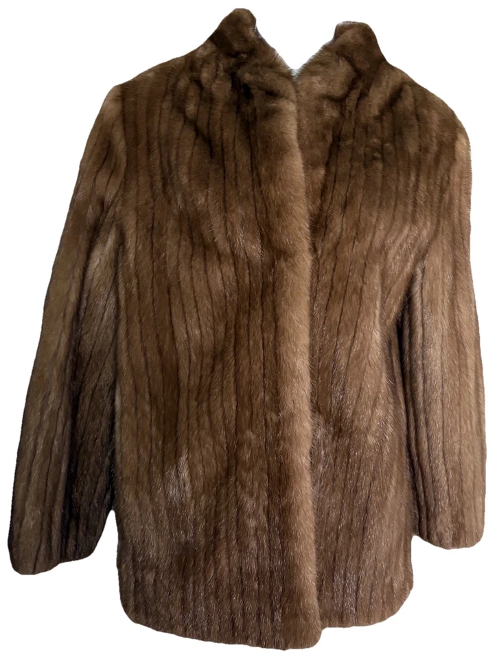 Abrigo de piel de visón Demi Buff chaqueta de longitud media para mujer talla S Taiwán ROC de colección años 80 Foto 1 de 4