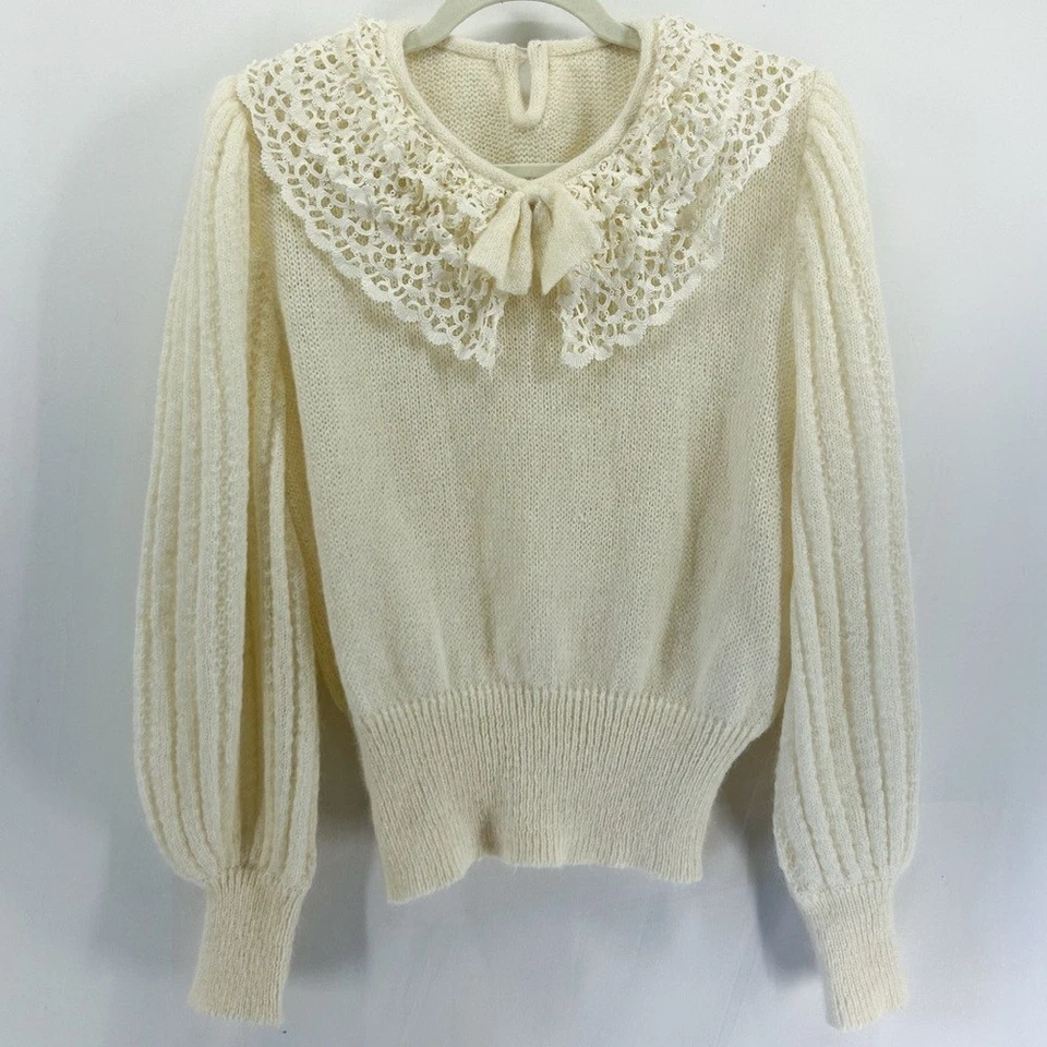 Suéter Estilo Vintage Crema Mezcla Mohair Encaje Cuello Peter Pan Manga Abullonada Foto 1 de 4