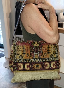 RARE Vintage Salt Bag Persian Turkish Italy made rug purse shoulder hand bag - Imagen 1 de 13