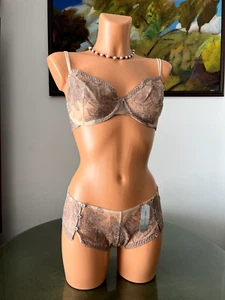 NWT Wacoal Luxe Bra / Panty Set, sz 36D / M, Brown / Tan - Picture 1 of 2