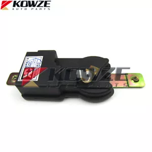 Actuador de bloqueo central de puerta delantera izquierda para Mitsubishi MONTERO V43,45W LONG WAGON - Imagen 1 de 4