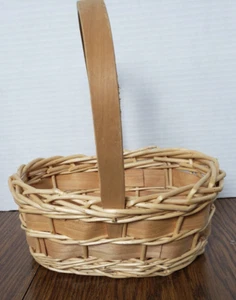 Easter Spring Basket 9 Inch Woven Chip Wood With Handle - Picture 1 of 9