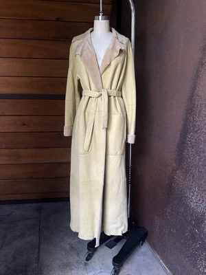 Stunning Vintage Lightweight Shearling And Suede Trench With Belt, Soft And Rare - Image 1 of 4