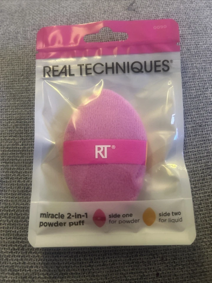 REAL TECHNIQUES Make-up Schwamm miracle 2in1 Powder Puff Sponge Puder - Bild 1 von 1