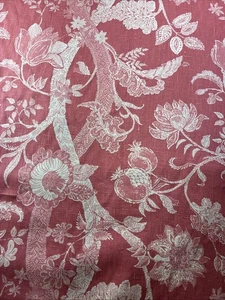 Collier Campbell Batik Tree Linen Fabric 2004 England Red 4 Yards X 55” FabriCut - Picture 1 of 6