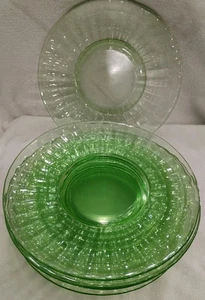 Set Of 6  Anchor Hocking Block Optic Green 8 1/4" Salad/Luncheon Plates  - Picture 1 of 4