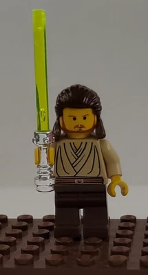 LEGO Minifigura Qui-Gon Jinn Star Wars Mini Figuras Sable de Luz Foto 1 de 4