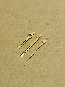 Factory NOS Bulova Accutron 214, 218, 219 vergoldet mit schwarzer Füllung Hr/Min & 0,42mm Sec - Bild 1 von 10