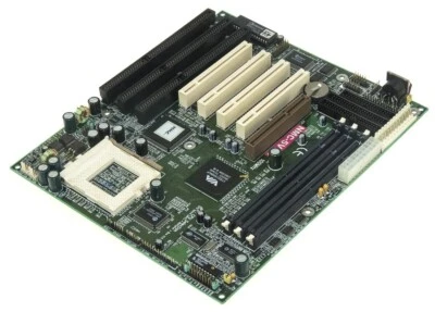 Motherboard NMC-5VM5 Socket 7 3x Sdram 3x Isa 4x PCI AGP Ide / Ata - Image 1 of 2