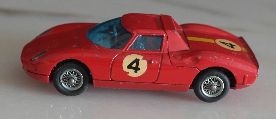 FERRARI BERLINETTA 250 LE MANS (Corgi Toys) - Immagine 1 di 4