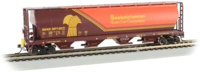 Bachmann HO Scale ~ New ~ Saskatchewan Cylindrical Grain Hopper With Fred ~73802 - Image 1 of 2