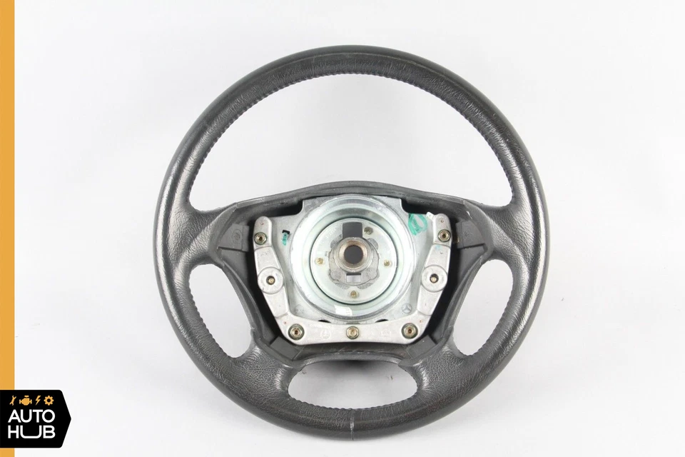 Volante Mercede W163 ML320 ML500 ML55 AMG negro OEM 98-05 Foto 1 de 4