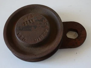 NOS Genuine Cummins 306201R Water Pump IDLER PULLEY   with adjuster  BRACKET - Bild 1 von 4