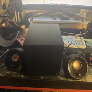 Creative Computer Speakers - Picture 1 of 3