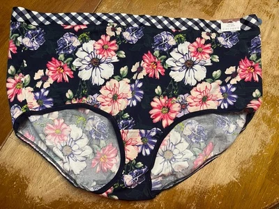 Calzoncillo completo de algodón talla grande Cacique para mujer negro floral 26/28 nuevo con etiquetas Foto 1 de 4
