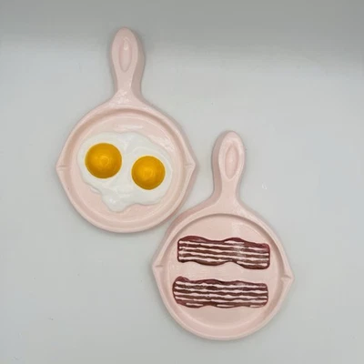 Tiza Kitschy Huevo Tocino Sartén Cocina Estilo Retro Placa de Pared Foto 1 de 2