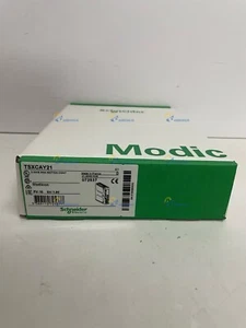 New In Box SCHNEIDER TSXCAY21 TSX-CAY-21 Analog Motion Module - Picture 1 of 1