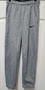 Nike Herren S Therma-FIT Tapered Training Jogginghose Heather Grau 932255-063 - Bild 1 von 12