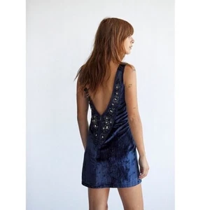 NEU $ 348 BRENDA KNIGHT X FREE PEOPLE SAMT PERLEN MINIKLEID, KLEIN - Bild 1 von 10