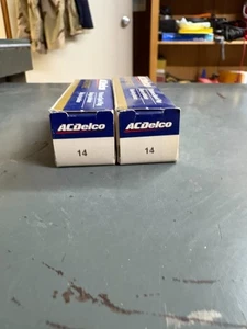 TWO AC DELCO SPARK PLUGS 14 - Bild 1 von 2