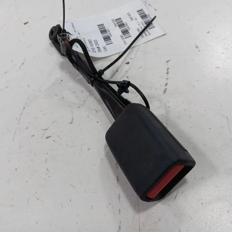 Защелка пряжки переднего правостороннего ремня безопасности подходит для Jeep Compass 17–23 годов выпуска  - Изображение 1 из 4