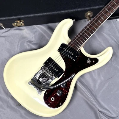 Modelo Mosrite Pearl White 65 Ventures Foto 1 de 4