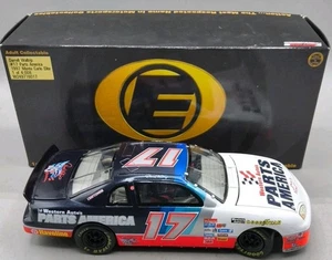 1997 Darrell Waltrip #17 Ricambi America Monte Carlo Elite 1:24 #453 di 4008!!!!!! - Foto 1 di 5