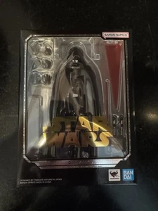S.H.Figuarts Darth Vader Classic Ver. STAR WARS : A New Hope BANDAI reissue - Picture 1 of 8