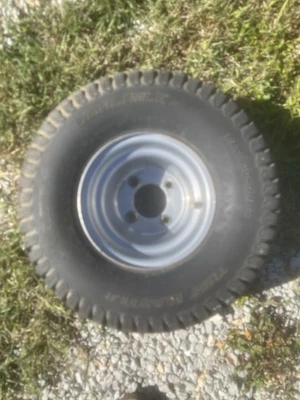 18x9.50x8 Pneumatic 4Ply Tubeless Turf Tire for Riding Lawnmower Tractor - Image 1 of 3