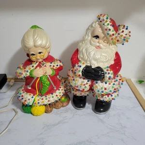 Vintage 70er Jahre Weihnachtsmann und Frau Claus Leuchtfiguren. Getestet und funktioniert - Bild 1 von 6