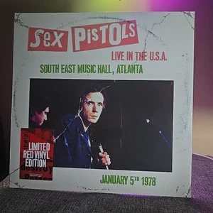Sex Pistols - Live In The U.S.A. 1978 South East Music Hall-Red Vinyl Record LP  - Picture 1 of 4
