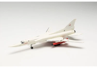 HERPA, TUPOLEV TU-22M3M Backfire. prototipo, 1/200,  HER572149 - Immagine 1 di 4